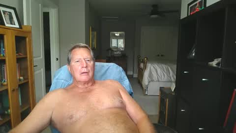 Snapshot of pleeeezeher chatting on September 2025 04:32:01 PM pleeeezeher online show from September 2025 04:32:01 PM