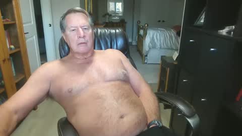 Snapshot of pleeeezeher chatting on October 2025 03:40:02 PM pleeeezeher online show from October 2025 03:40:02 PM