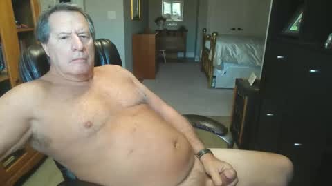 Snapshot of pleeeezeher chatting on February 2026 03:41:02 PM pleeeezeher online show from February 2026 03:41:02 PM