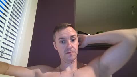 Snapshot of ploki2000 chatting on December 2024 03:52:01 PM Kevin online show from December 2024 03:52:01 PM