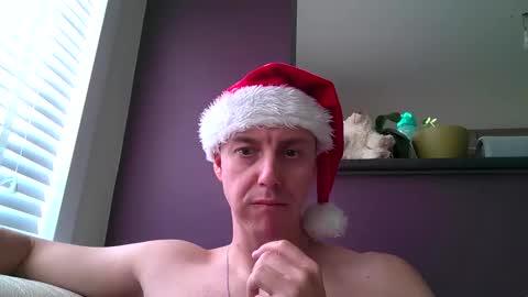 Snapshot of ploki2000 chatting on December 2024 12:35:01 PM Kevin online show from December 2024 12:35:01 PM