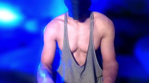 Snapshot of plush73 chatting on January 2025 06:45:01 AM StraightPlush online show from January 2025 06:45:01 AM