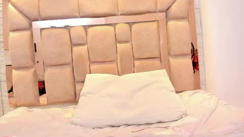 Pocahontas  online show from May 2026 04:04:02 PM