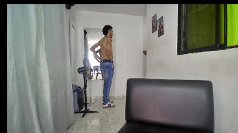 Nikole online show from May 2026 11:23:01 PM