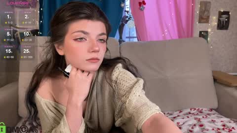 Snapshot of pocket_lovers chatting on January 2025 12:15:01 PM Cute Sofia and Handsome Richy online show from January 2025 12:15:01 PM