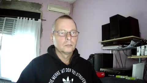 Polako online show from April 2026 08:46:01 PM