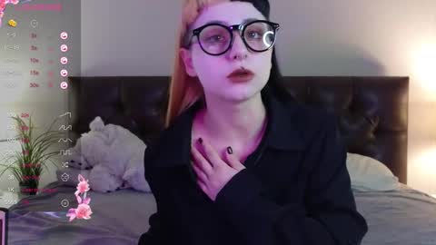 Snapshot of polidevis chatting on December 2025 05:46:01 AM Candytrain online show from December 2025 05:46:01 AM