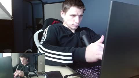 Snapshot of poliglotjoe2 chatting on February 2026 02:54:01 AM Poliglotjoe2 online show from February 2026 02:54:01 AM