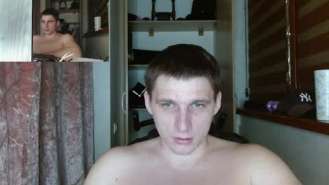 Poliglotjoe2 online show from May 2026 11:11:01 PM
