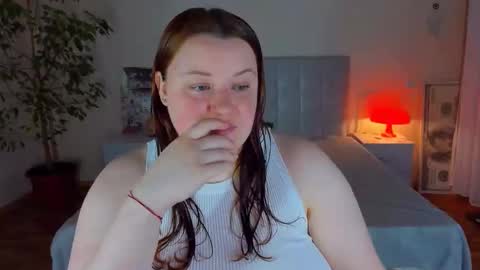Polina online show from May 2026 04:58:02 PM