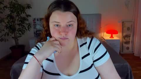 Polina online show from July 2026 06:34:02 PM