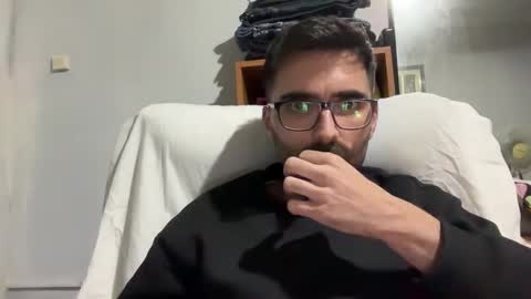 pollabeta online show from November 2025 06:12:02 AM