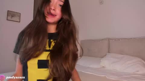 Snapshot of polly_____ chatting on September 2025 02:41:01 PM Polly online show from September 2025 02:41:01 PM