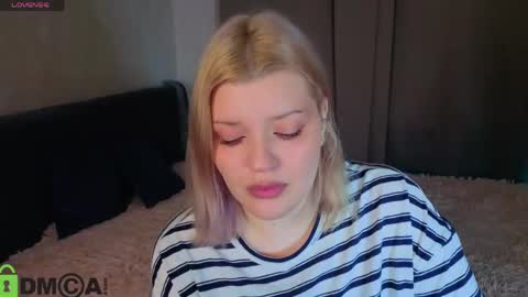 Polly online show from May 2026 01:11:02 AM