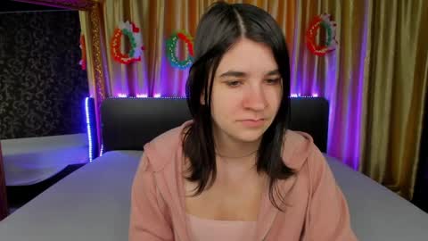 Polly online show from April 2026 06:03:01 AM