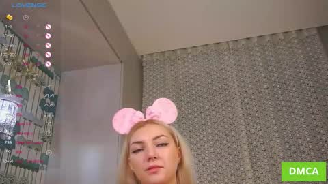 Anna online show from October 2025 05:33:02 AM