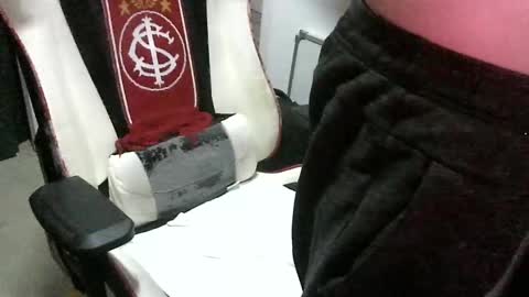 Snapshot of polobeh chatting on February 2025 06:38:01 PM polobeh online show from February 2025 06:38:01 PM