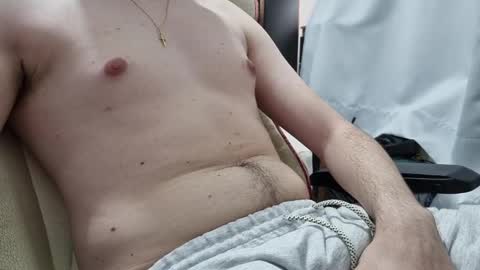 Snapshot of polobeh chatting on September 2025 08:20:02 PM polobeh online show from September 2025 08:20:02 PM