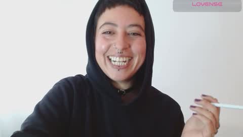 Snapshot of poly_mer chatting on March 2025 06:45:02 PM Poly online show from March 2025 06:45:02 PM