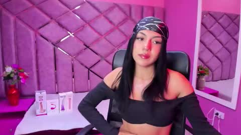 poly sasha  online show from September 2025 03:52:01 AM