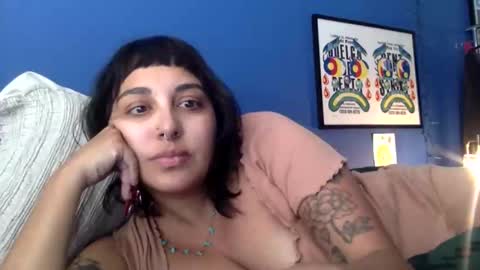 polymamii online show from March 2026 01:01:02 AM