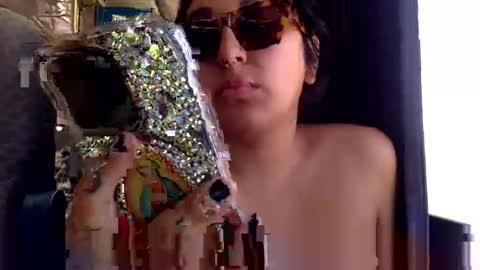 polymamii online show from April 2026 09:07:02 PM