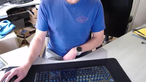 Snapshot of poodledude chatting on November 2025 09:08:02 AM Dave online show from November 2025 09:08:02 AM