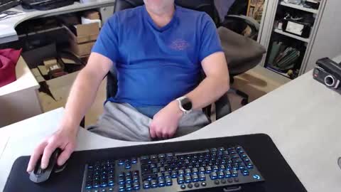 Snapshot of poodledude chatting on November 2025 11:10:01 AM Dave online show from November 2025 11:10:01 AM