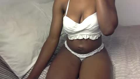 Snapshot of pookietalie23 chatting on March 2026 12:22:02 AM pookie online show from March 2026 12:22:02 AM