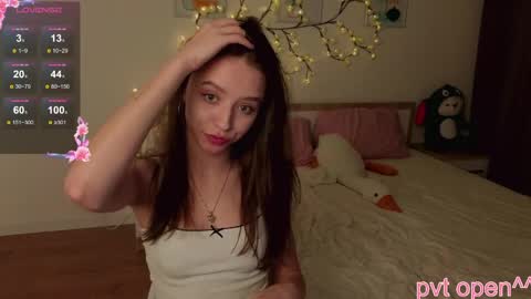 Snapshot of poopl_19 chatting on May 2026 09:53:02 PM Cindy online show from May 2026 09:53:02 PM