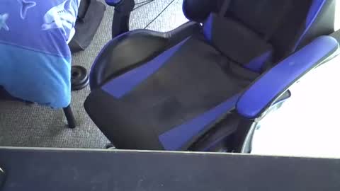 pop196705 online show from December 2025 07:25:01 AM