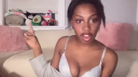 princess online show from November 2025 02:36:01 AM