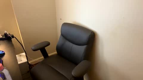 popfizzt online show from December 2024 01:36:02 PM