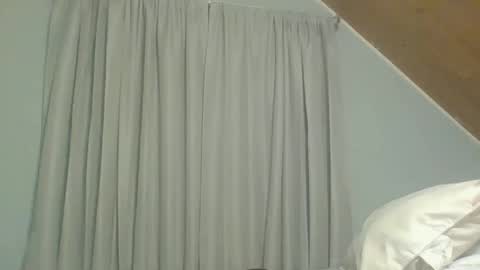 poppawheelie1234 online show from October 2025 04:57:01 AM