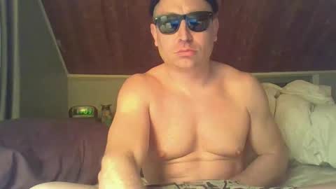 poppawheelie1234 online show from February 2026 04:07:01 AM