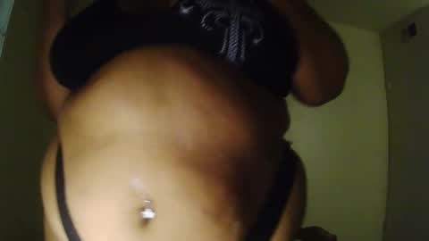 Snapshot of poppyprincess261371 chatting on December 2025 07:01:02 AM poppyprincess261371 online show from December 2025 07:01:02 AM