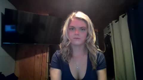 Snapshot of porshabelle chatting on December 2025 01:46:02 AM porshabelle online show from December 2025 01:46:02 AM