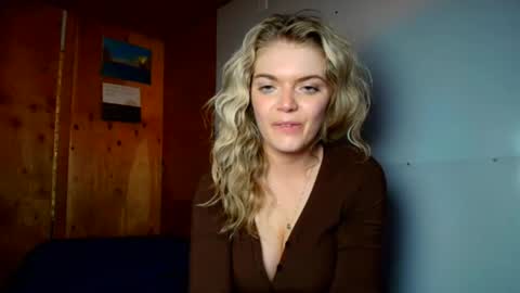 Snapshot of porshabelle chatting on January 2026 08:51:02 AM porshabelle online show from January 2026 08:51:02 AM