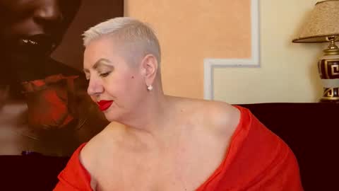 LADY POSH online show from October 2025 09:23:01 PM