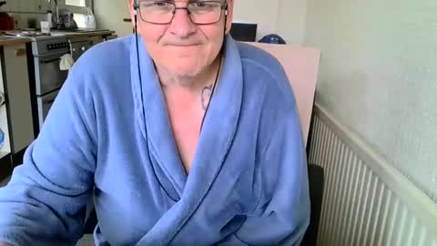 poshman65 online show from March 2025 11:12:02 AM