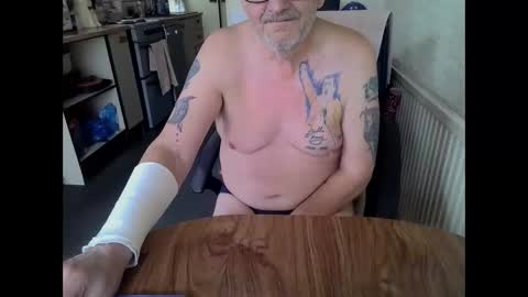 poshman65 online show from May 2026 08:56:01 AM
