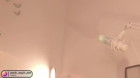 Snapshot of power_ranger_pink chatting on February 2025 01:33:01 PM genie online show from February 2025 01:33:01 PM