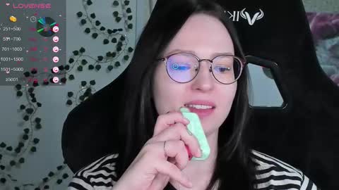 Robyn online show from February 2026 03:22:01 PM