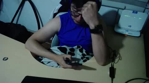 Snapshot of powerfulzeus2 chatting on October 2025 01:34:01 AM powerfulzeus2 online show from October 2025 01:34:01 AM