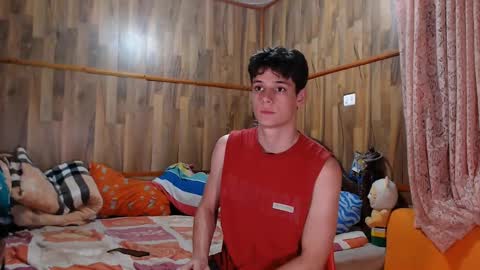 Snapshot of powertwinky chatting on February 2025 11:50:01 PM chris independent online show from February 2025 11:50:01 PM