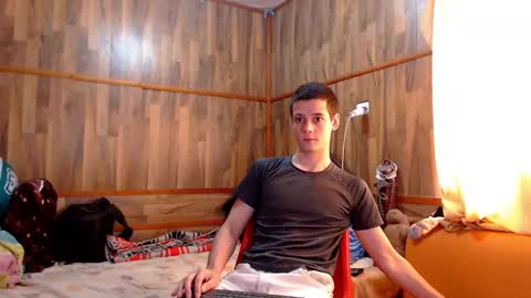 Snapshot of powertwinky chatting on October 2025 07:11:02 PM chris independent online show from October 2025 07:11:02 PM