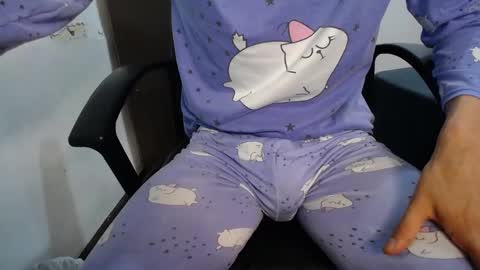 Snapshot of poysonsam chatting on January 2025 02:11:02 AM Ricksam online show from January 2025 02:11:02 AM