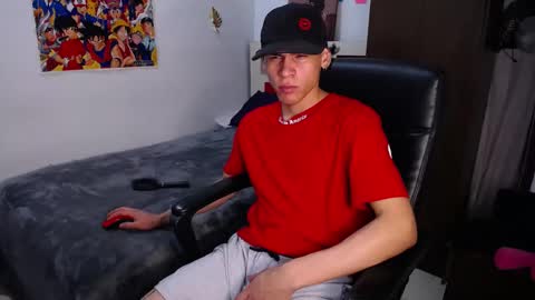 Snapshot of poysonsam chatting on February 2025 02:35:02 PM Ricksam online show from February 2025 02:35:02 PM