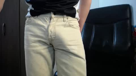 Snapshot of poysonsam chatting on December 2025 11:37:02 AM Ricksam online show from December 2025 11:37:02 AM