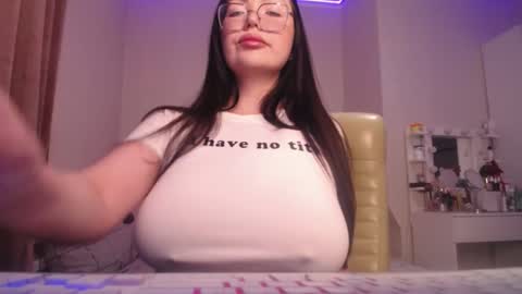 Lina online show from March 2025 06:44:01 AM